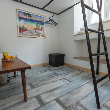 D Room Old Town Center ซาดาร์ ภายนอก รูปภาพ